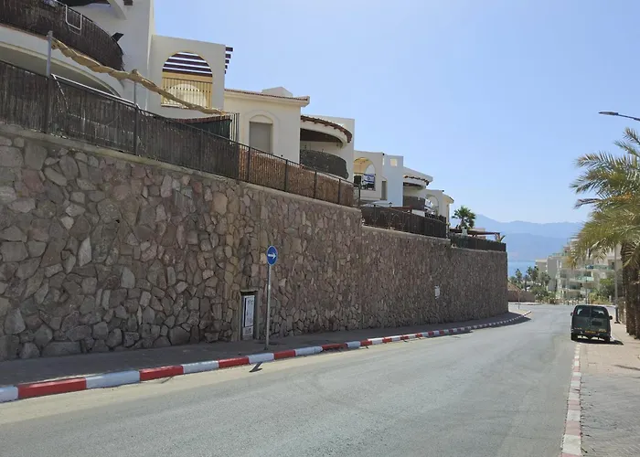 Shohamseaview